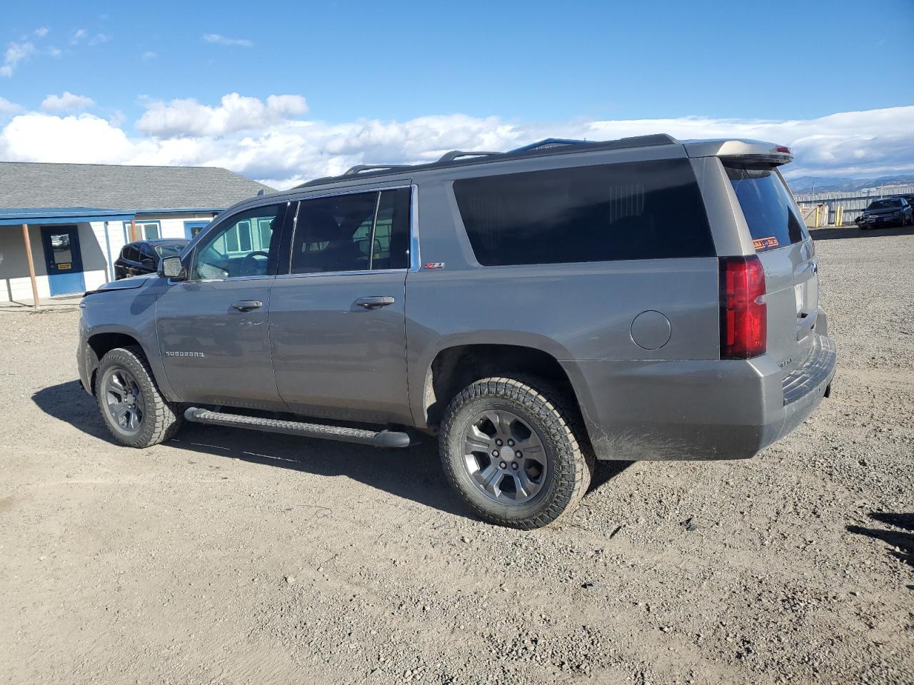 2017 CHEVROLET Suburban