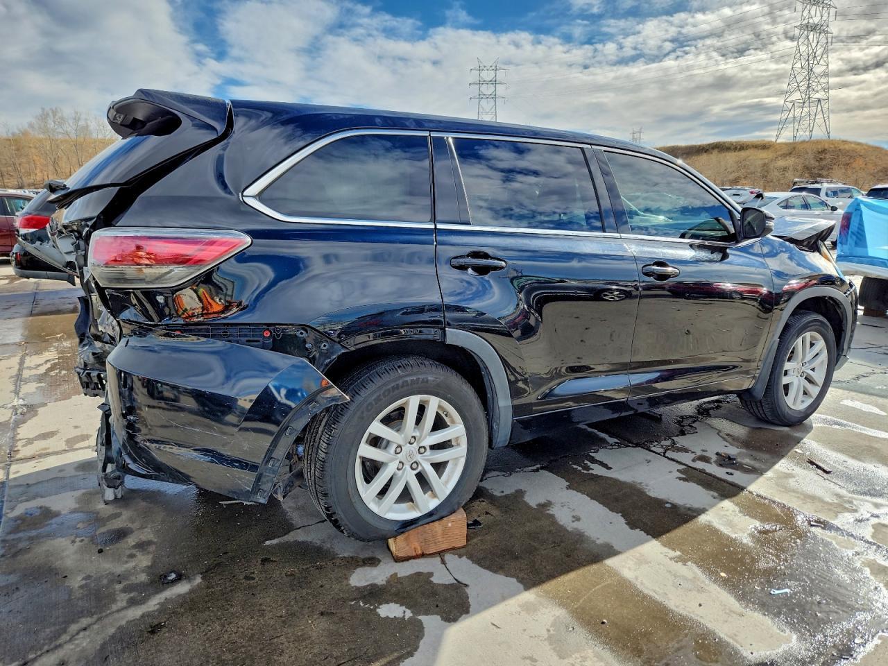 2014 TOYOTA HIGHLANDER