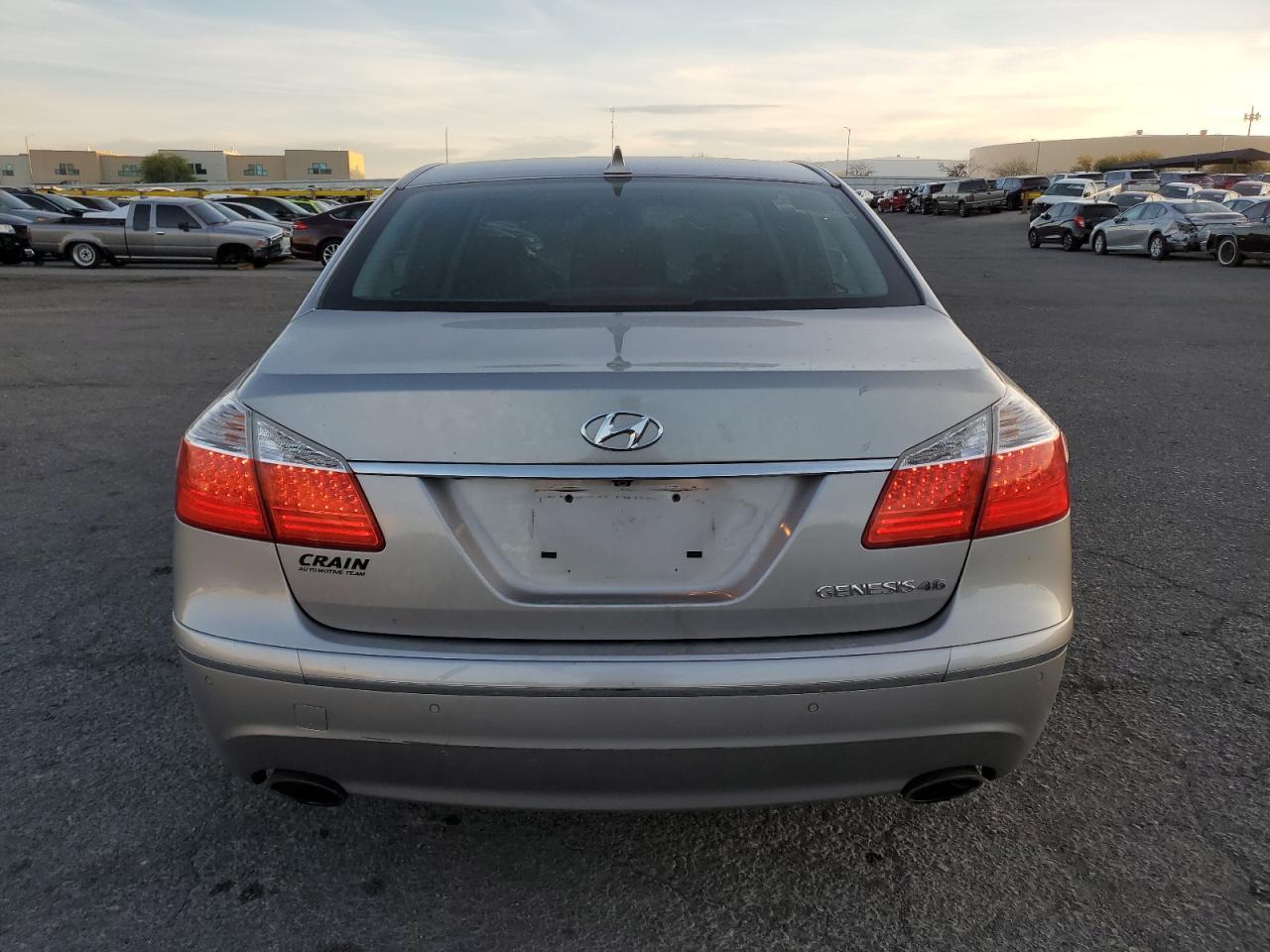 2009 HYUNDAI GENESIS