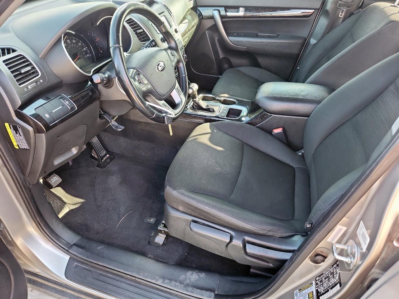 2015 KIA SORENTO