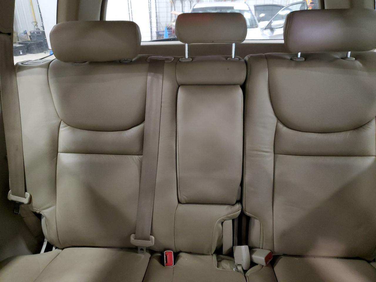 2003 TOYOTA HIGHLANDER
