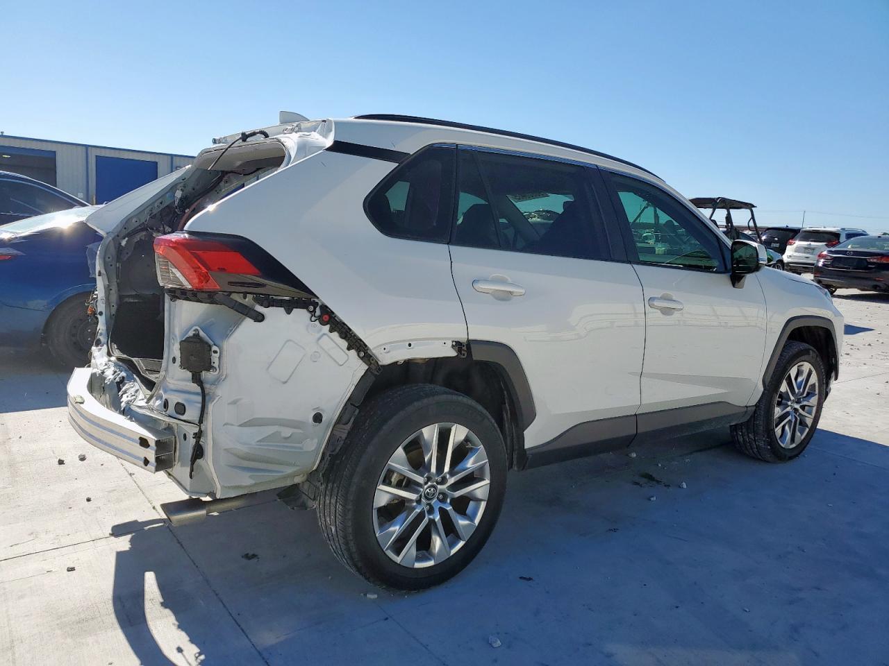 2021 TOYOTA RAV4