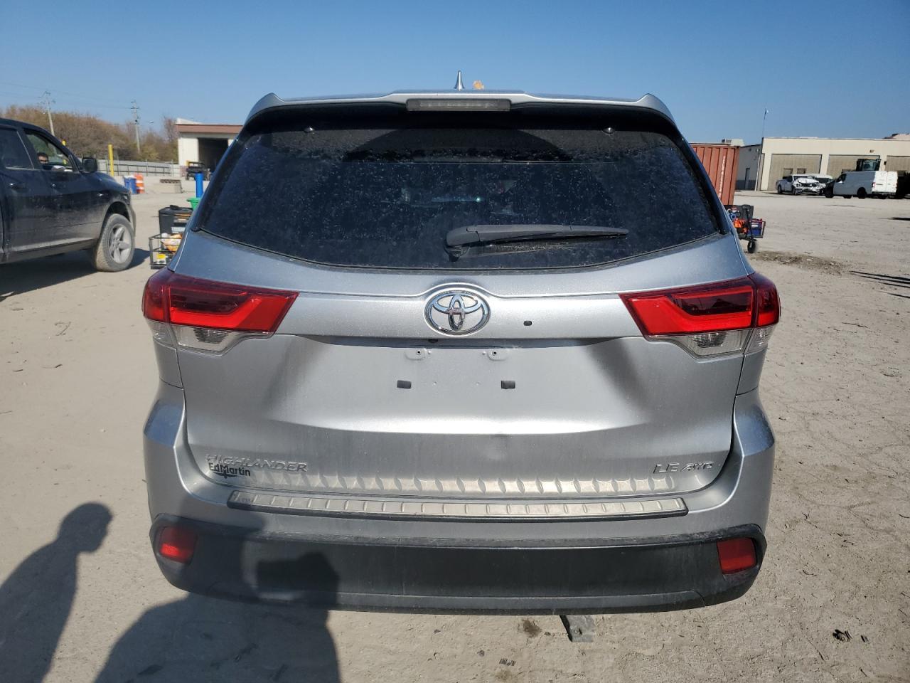 2017 TOYOTA HIGHLANDER