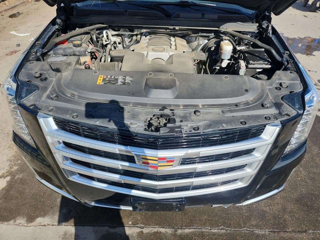 2018 CADILLAC ESCALADE