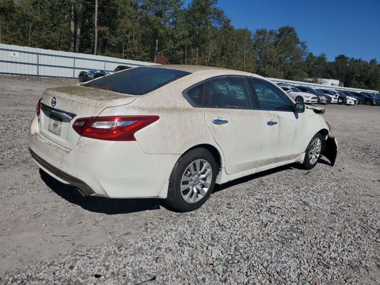 2017 NISSAN ALTIMA