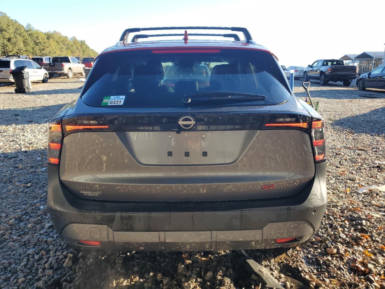 2025 NISSAN KICKS