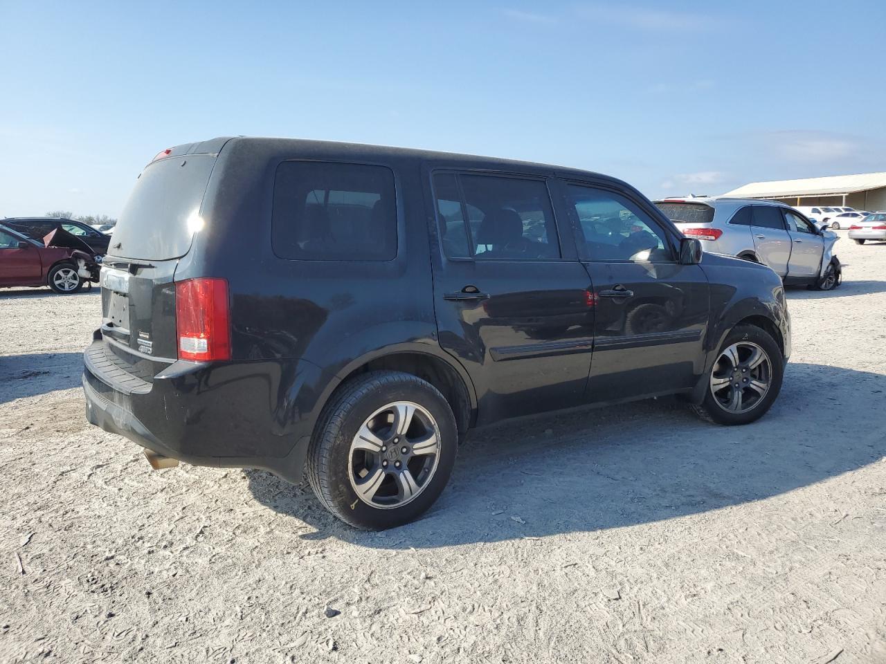 2015 HONDA PILOT