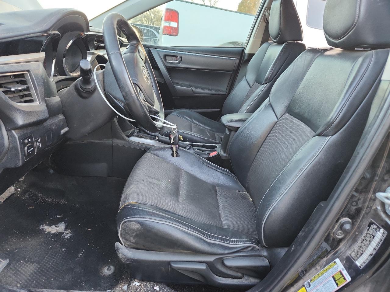 2016 TOYOTA COROLLA