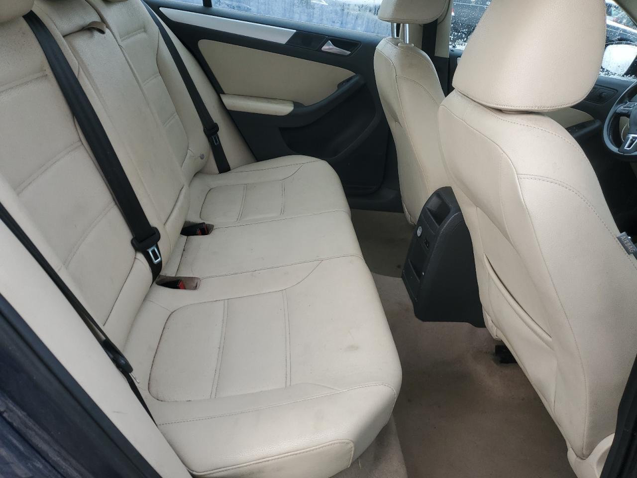 2012 VOLKSWAGEN JETTA