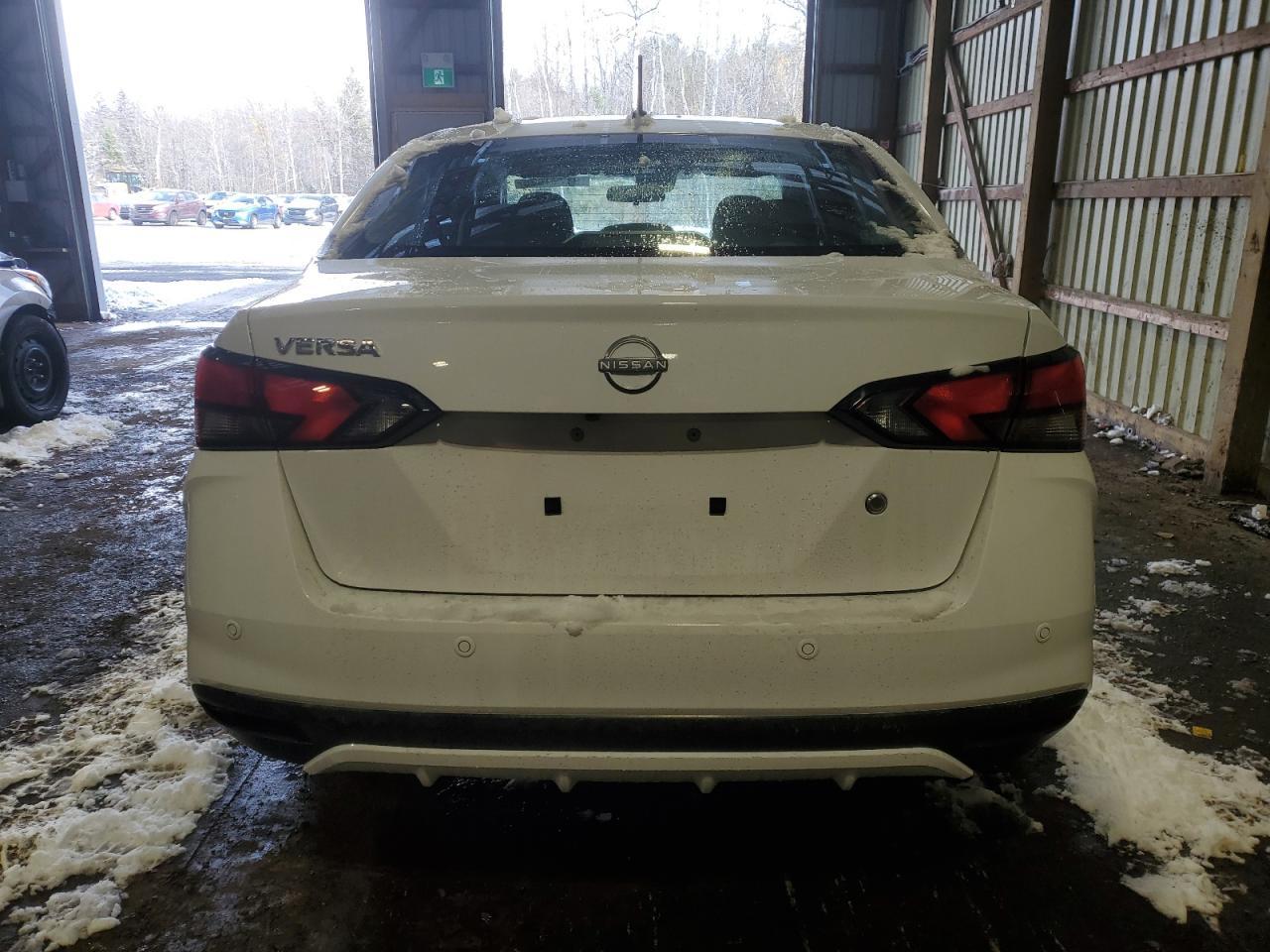 2024 NISSAN VERSA
