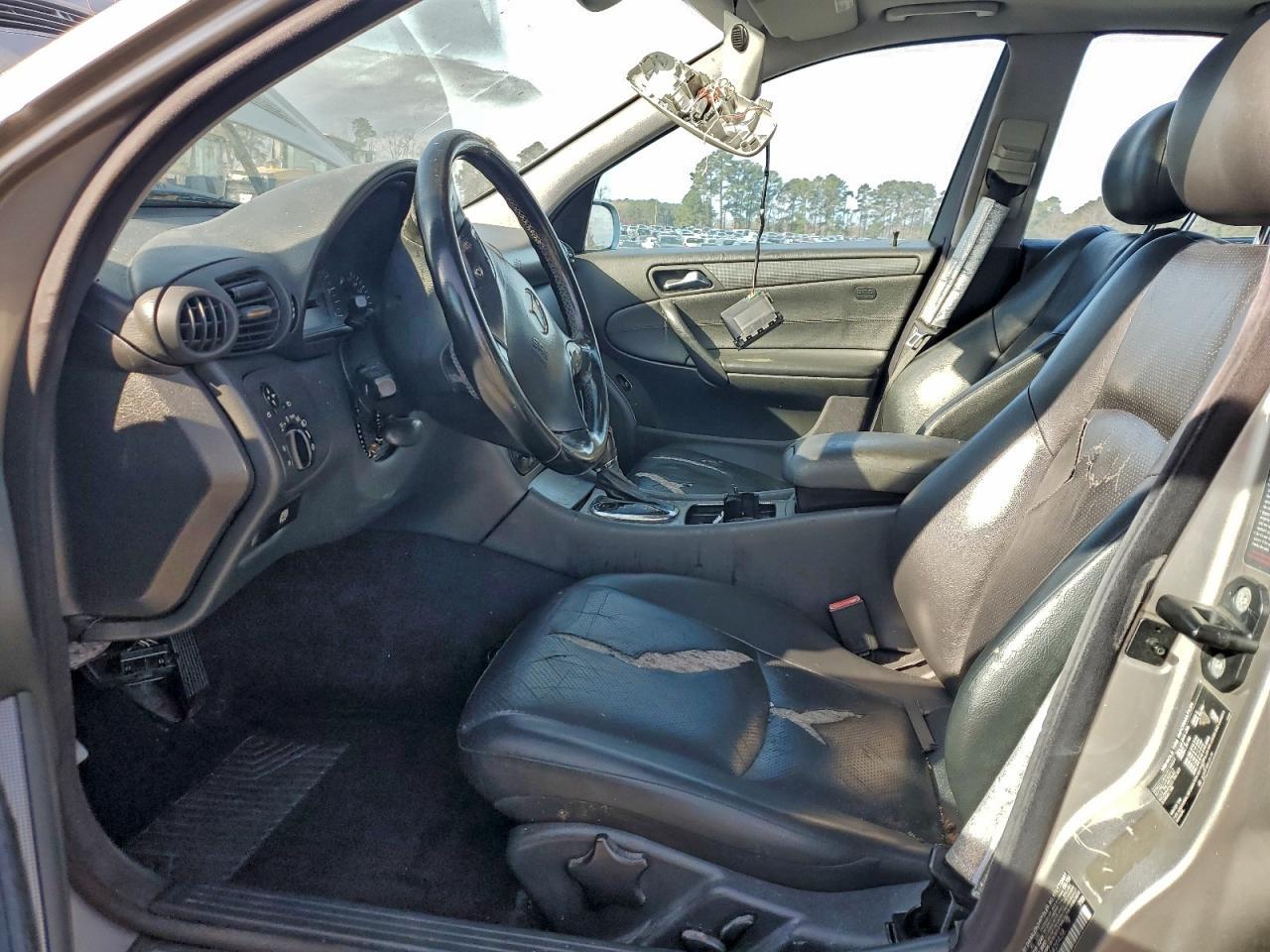 2003 MERCEDES-BENZ C-CLASS