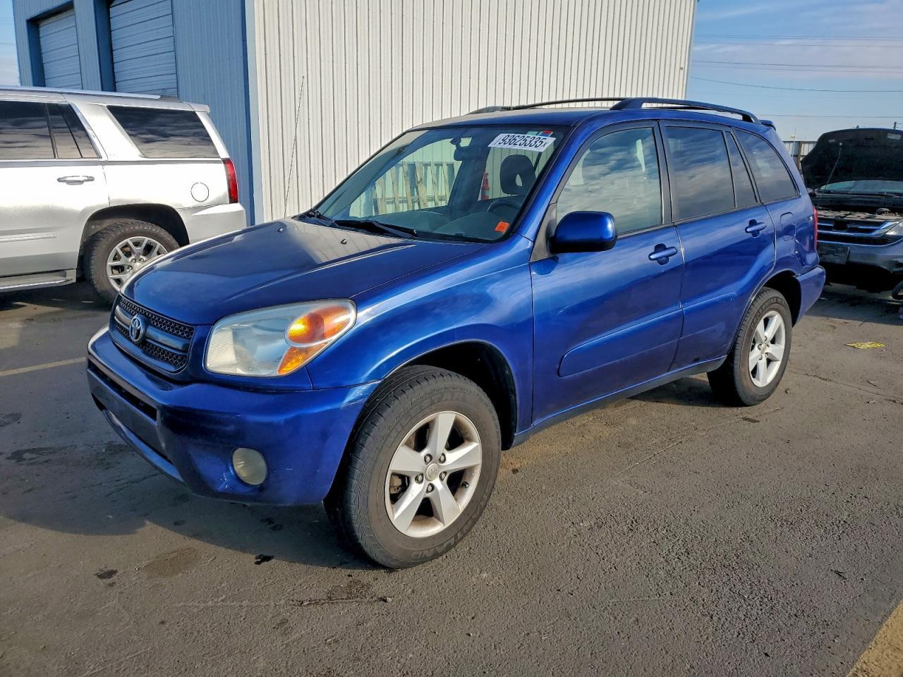 2004 TOYOTA RAV4