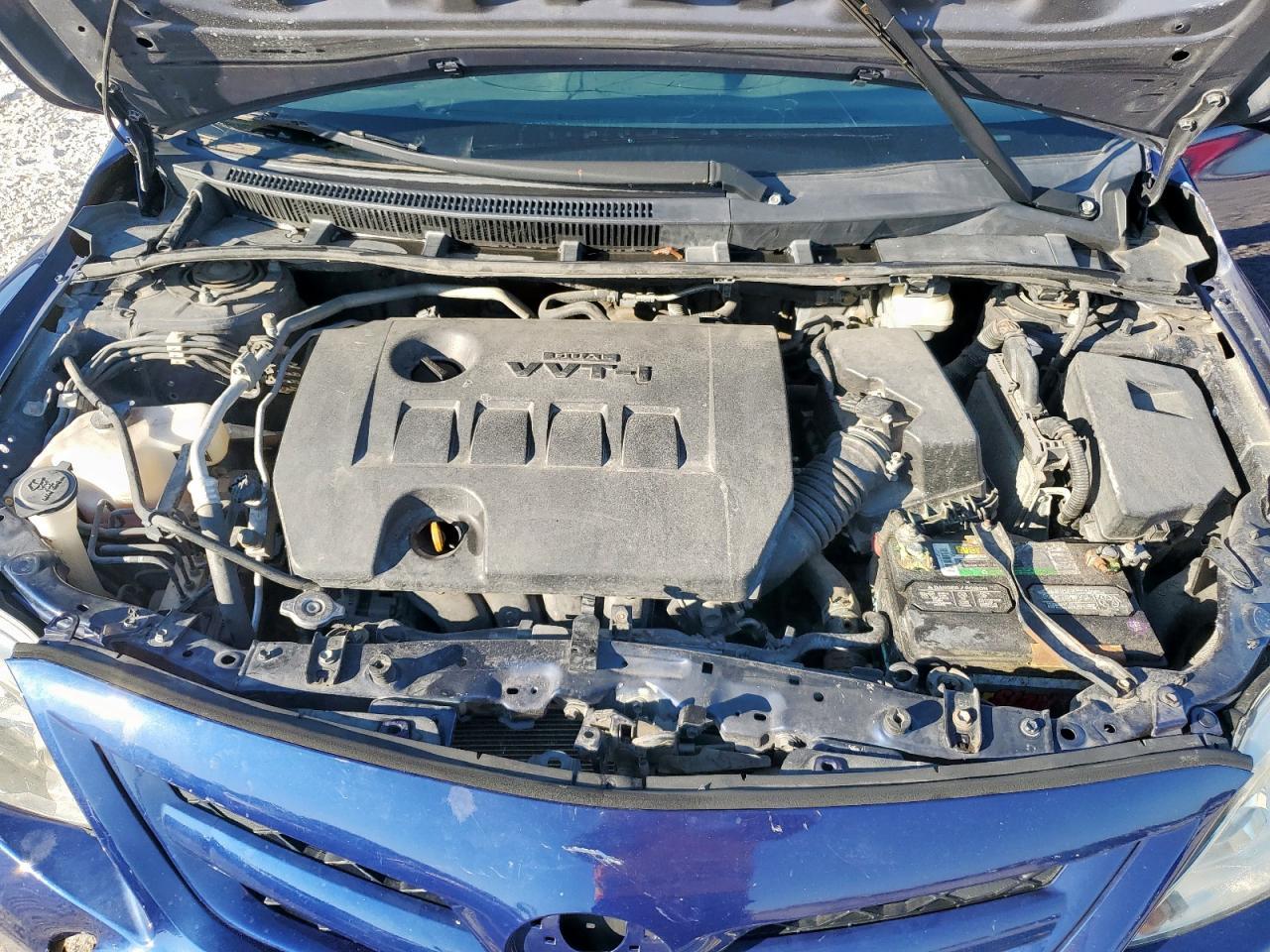 2011 TOYOTA COROLLA