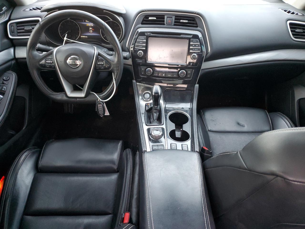 2017 NISSAN Maxima
