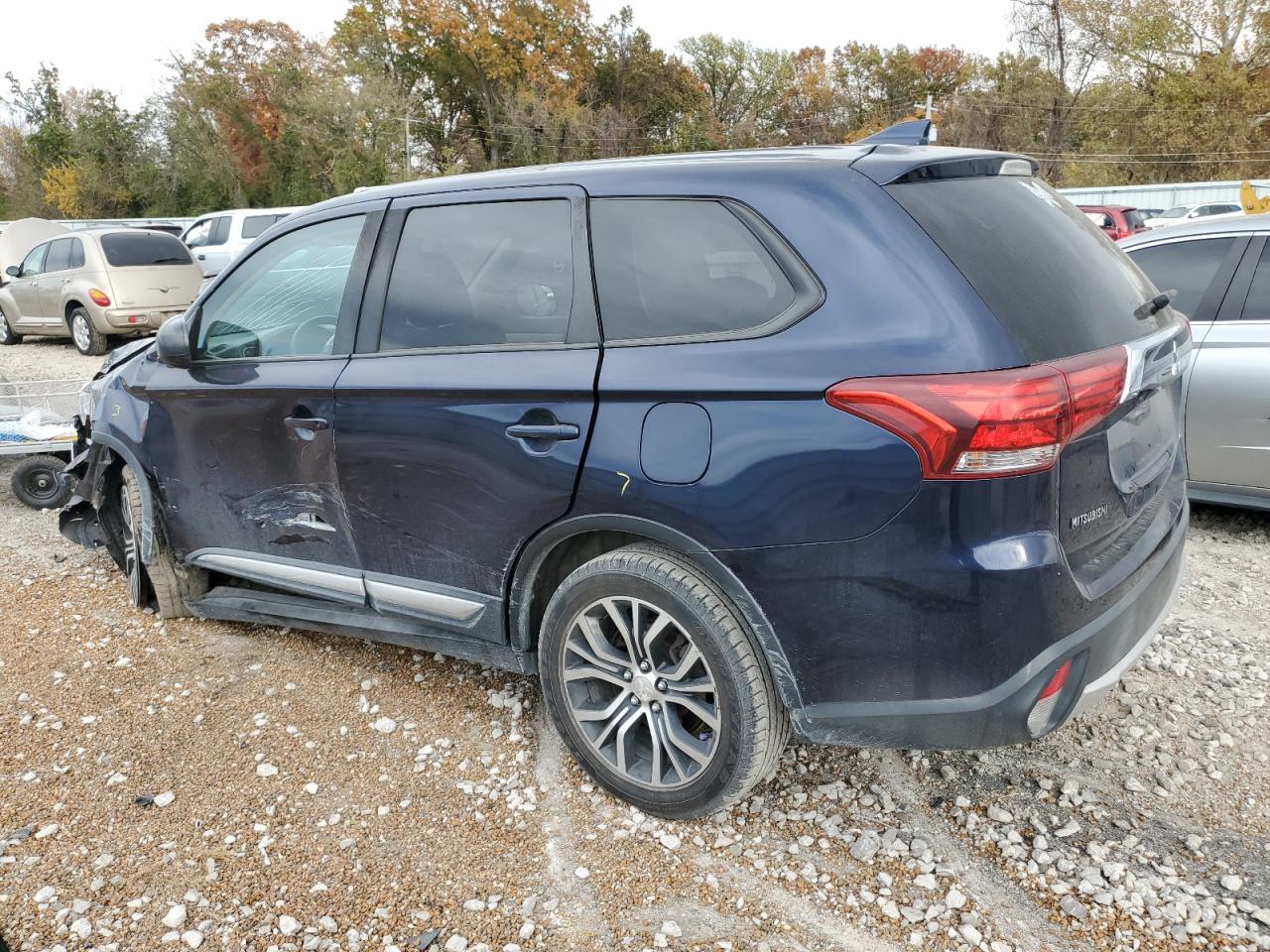 2018 MITSUBISHI outlander