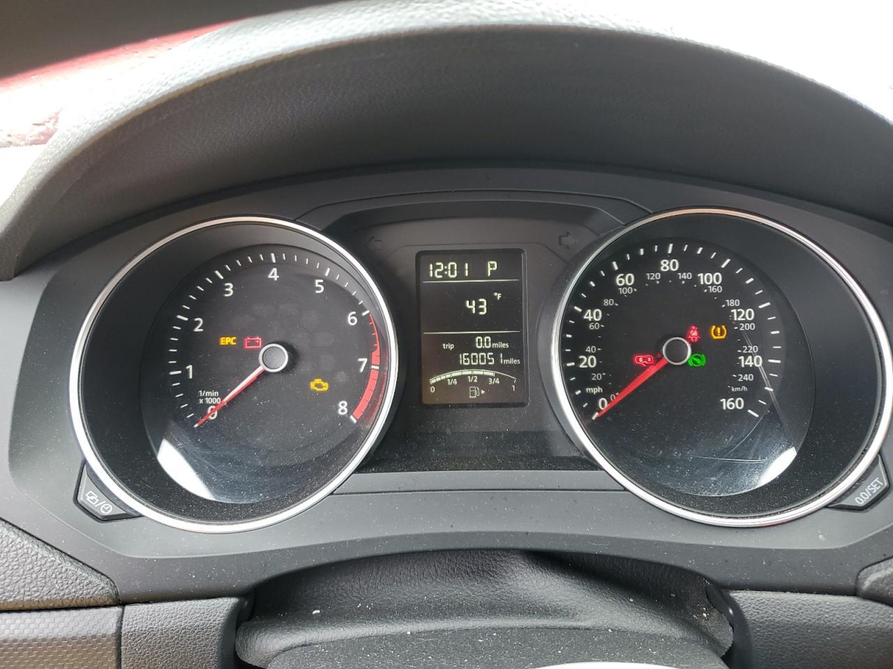 2015 VOLKSWAGEN JETTA