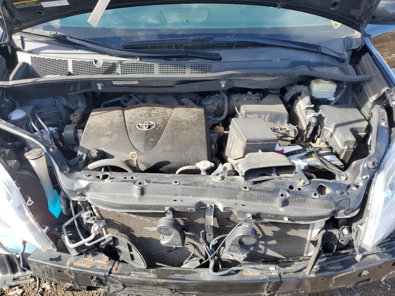 2022 TOYOTA SIENNA