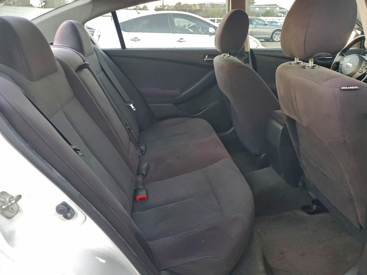 2012 NISSAN ALTIMA