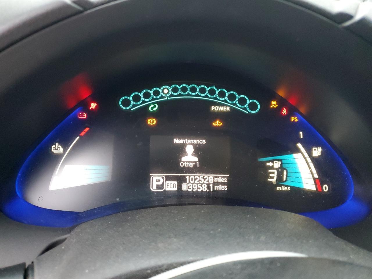 2015 NISSAN LEAF