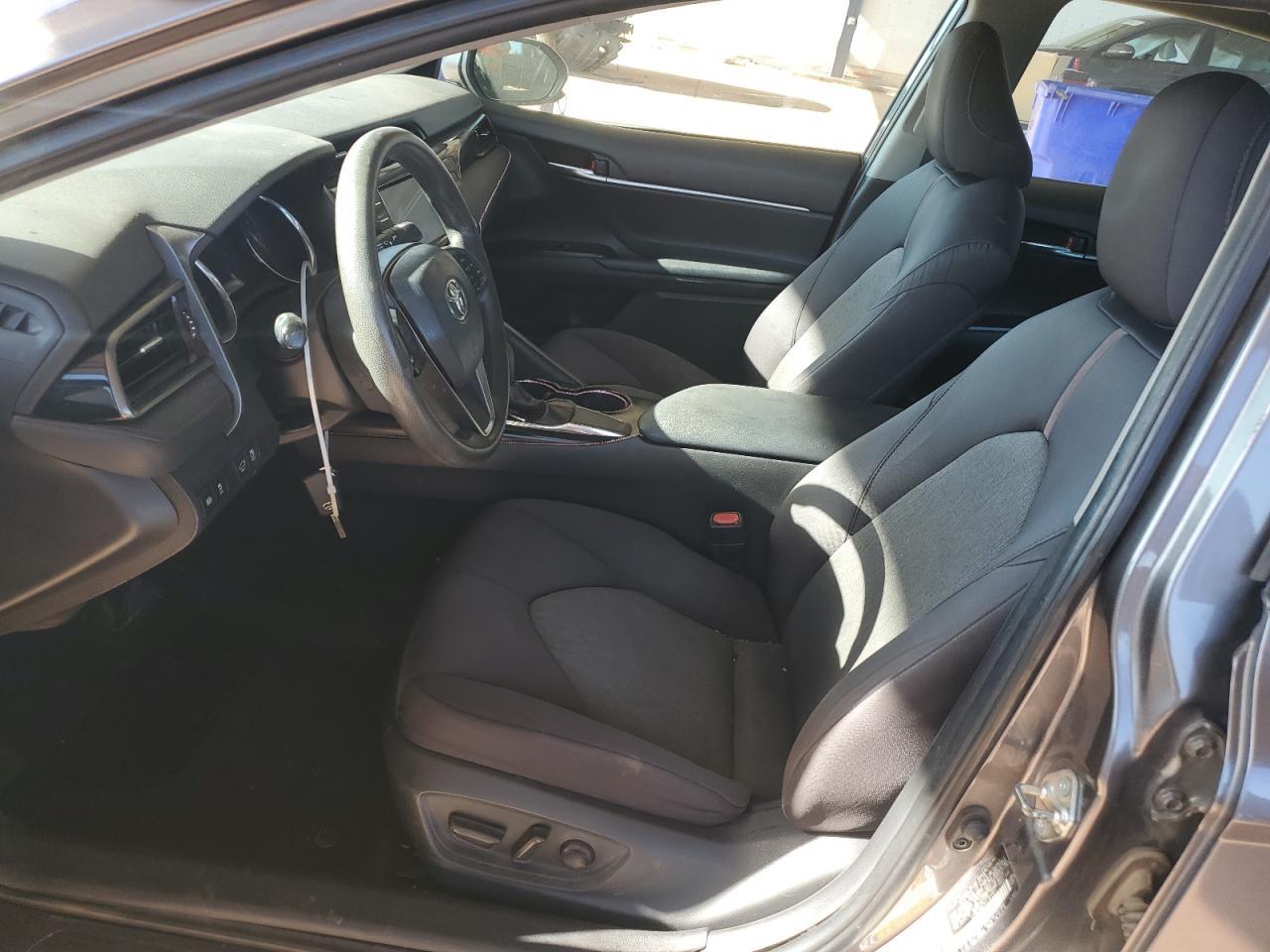 2019 TOYOTA CAMRY