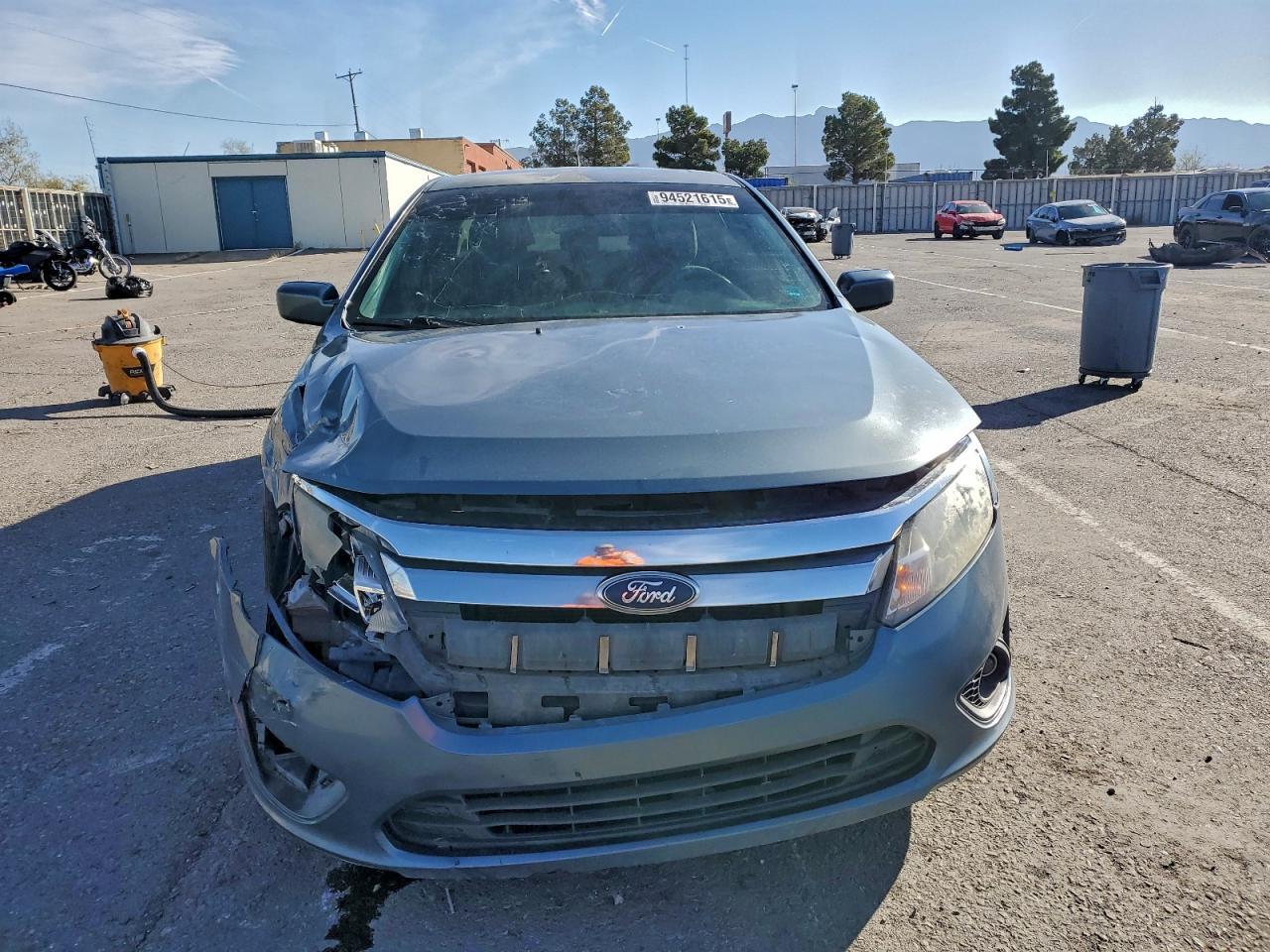 2011 FORD FUSION