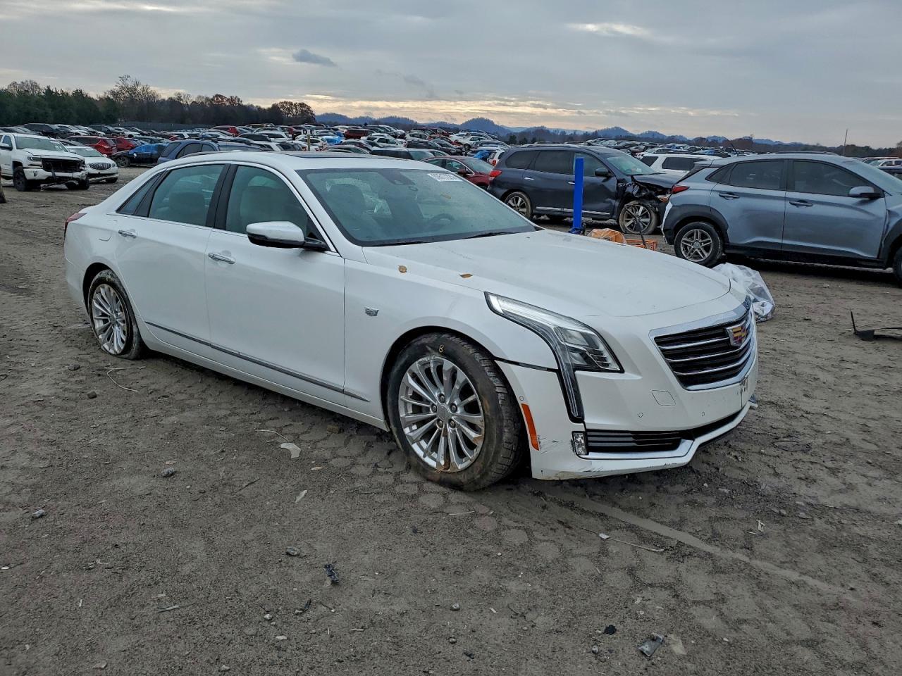 2017 CADILLAC CT6