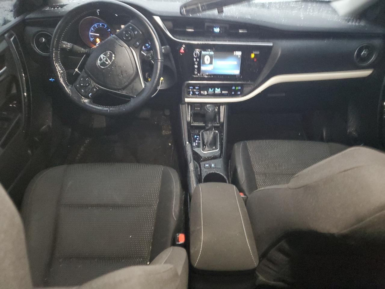 2018 TOYOTA COROLLA