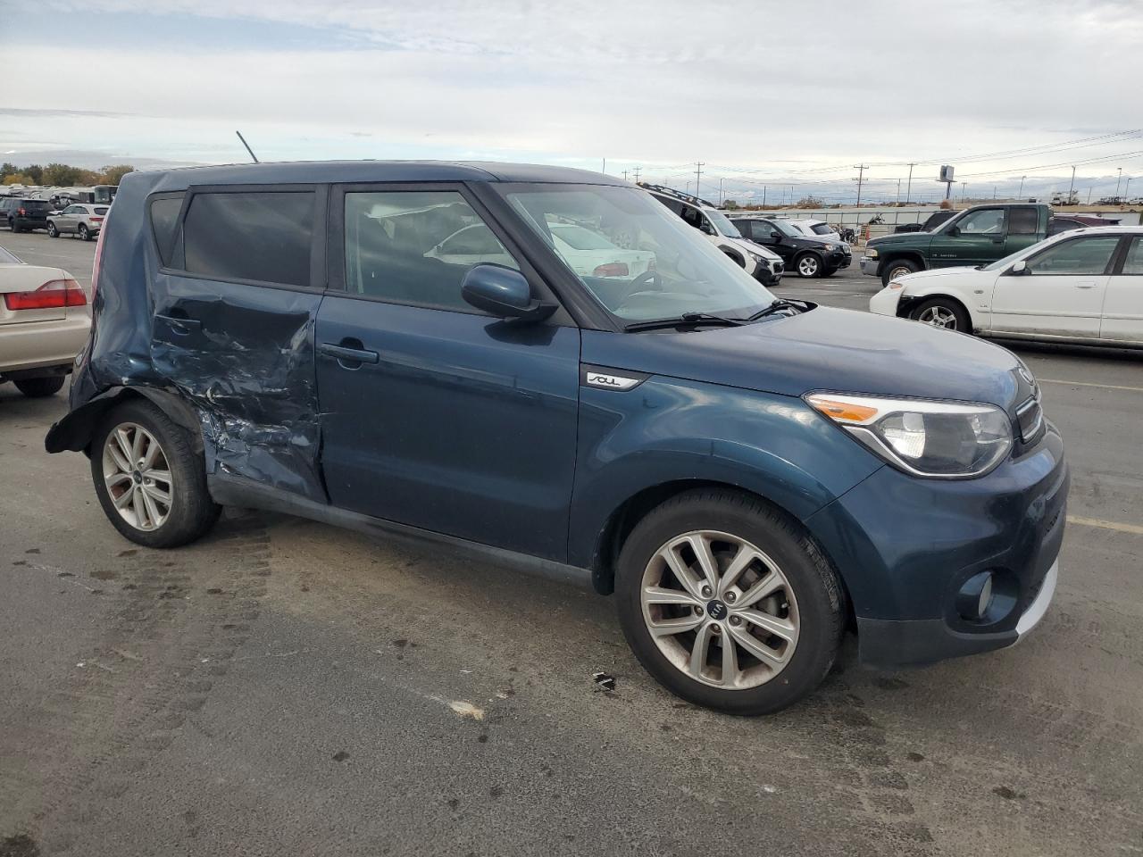 2018 KIA SOUL