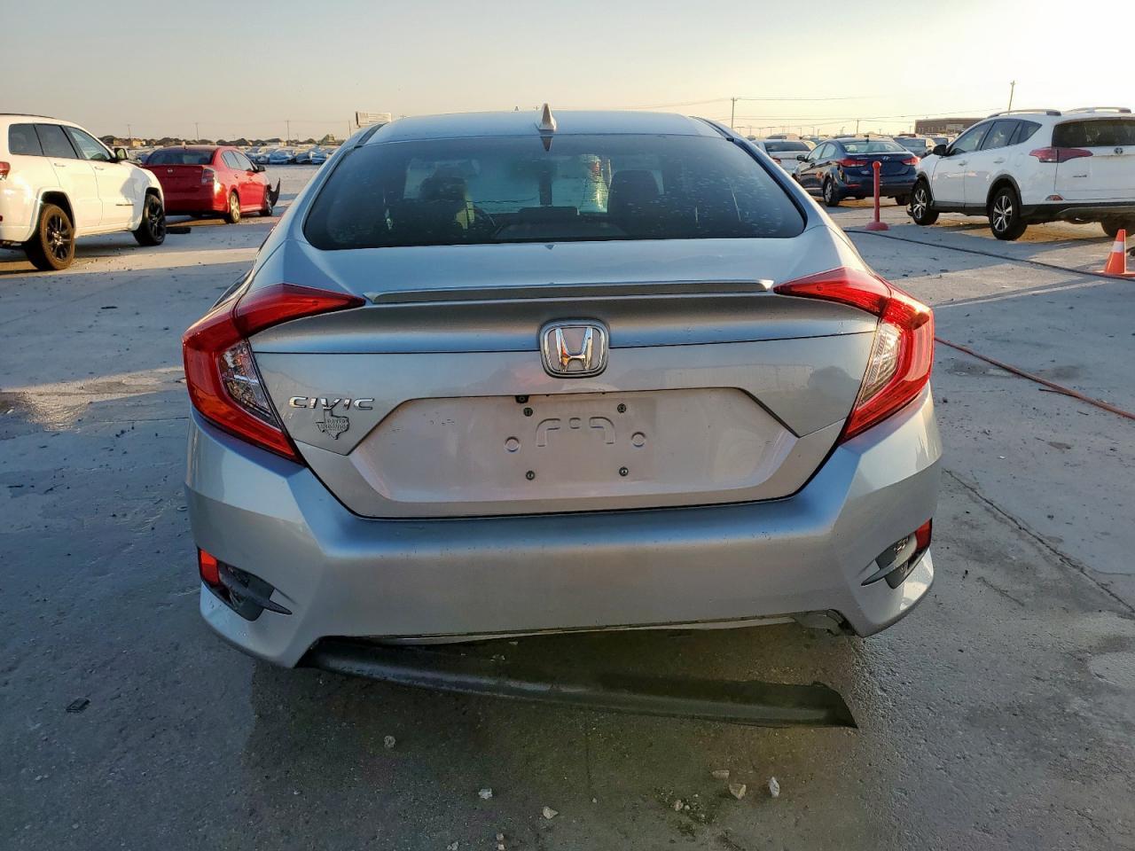2016 HONDA CIVIC
