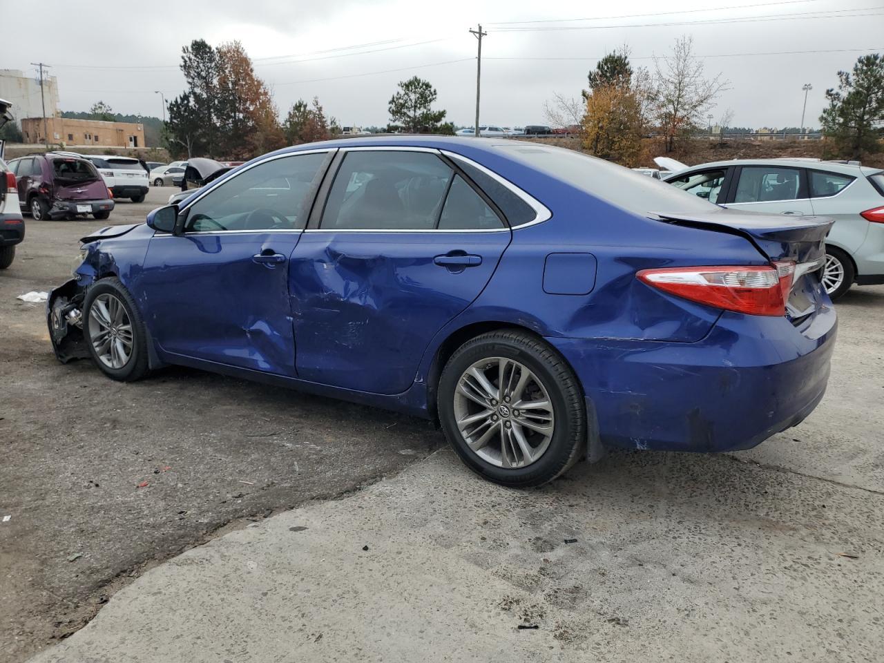2016 TOYOTA CAMRY
