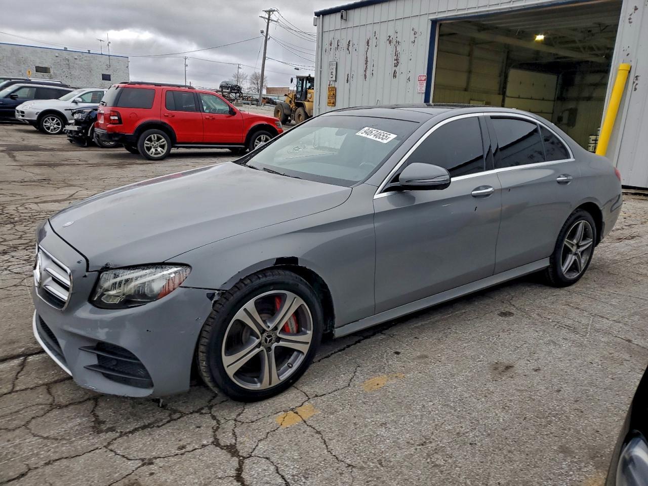 2017 MERCEDES-BENZ E-Class