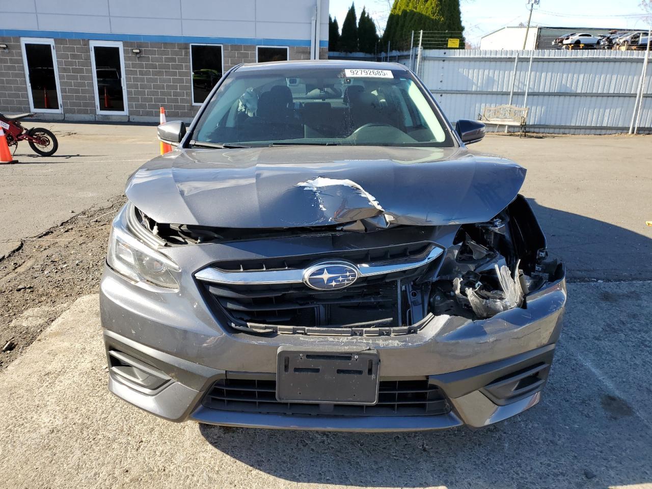 2022 SUBARU Legacy