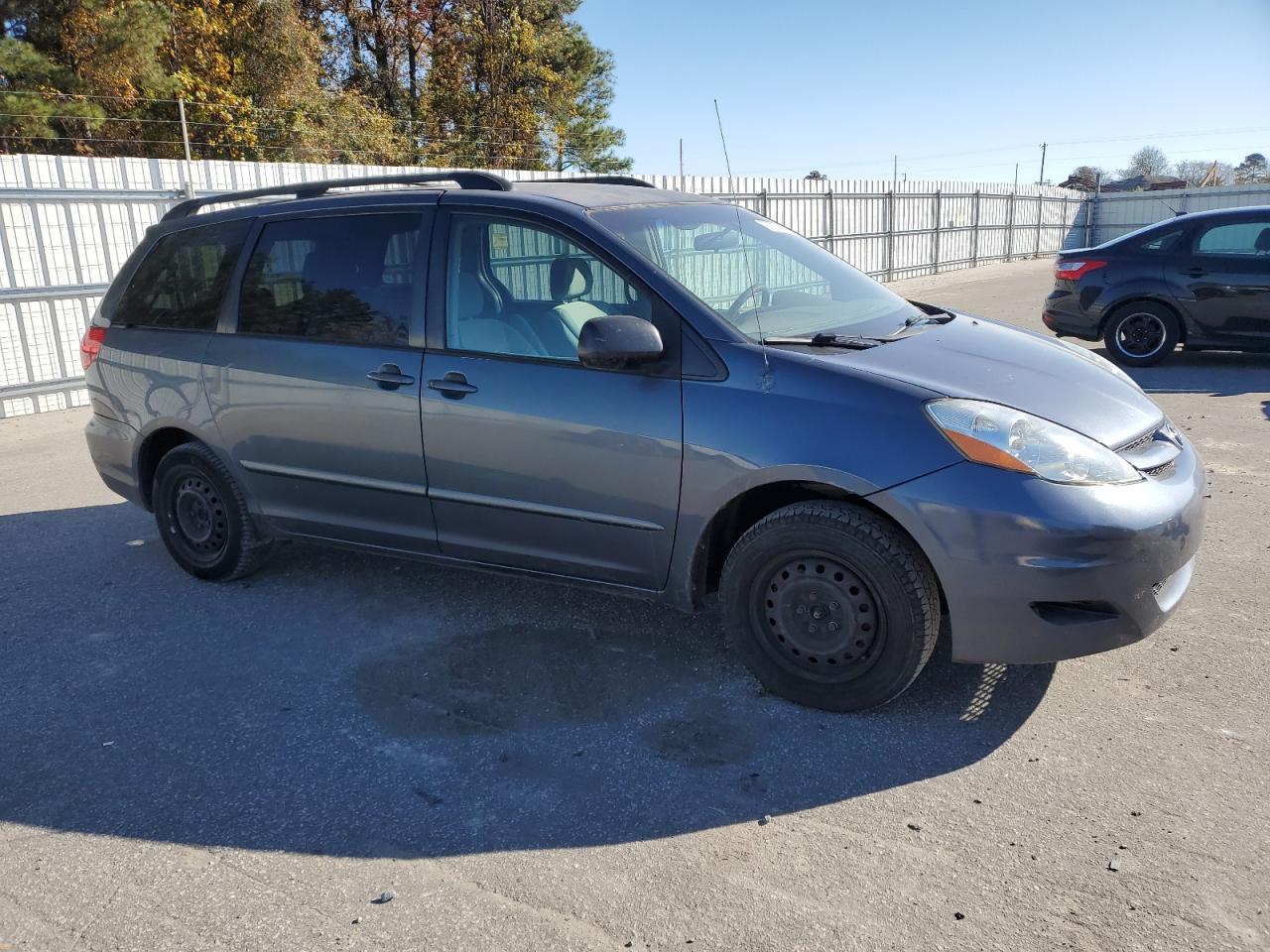 2006 TOYOTA SIENNA