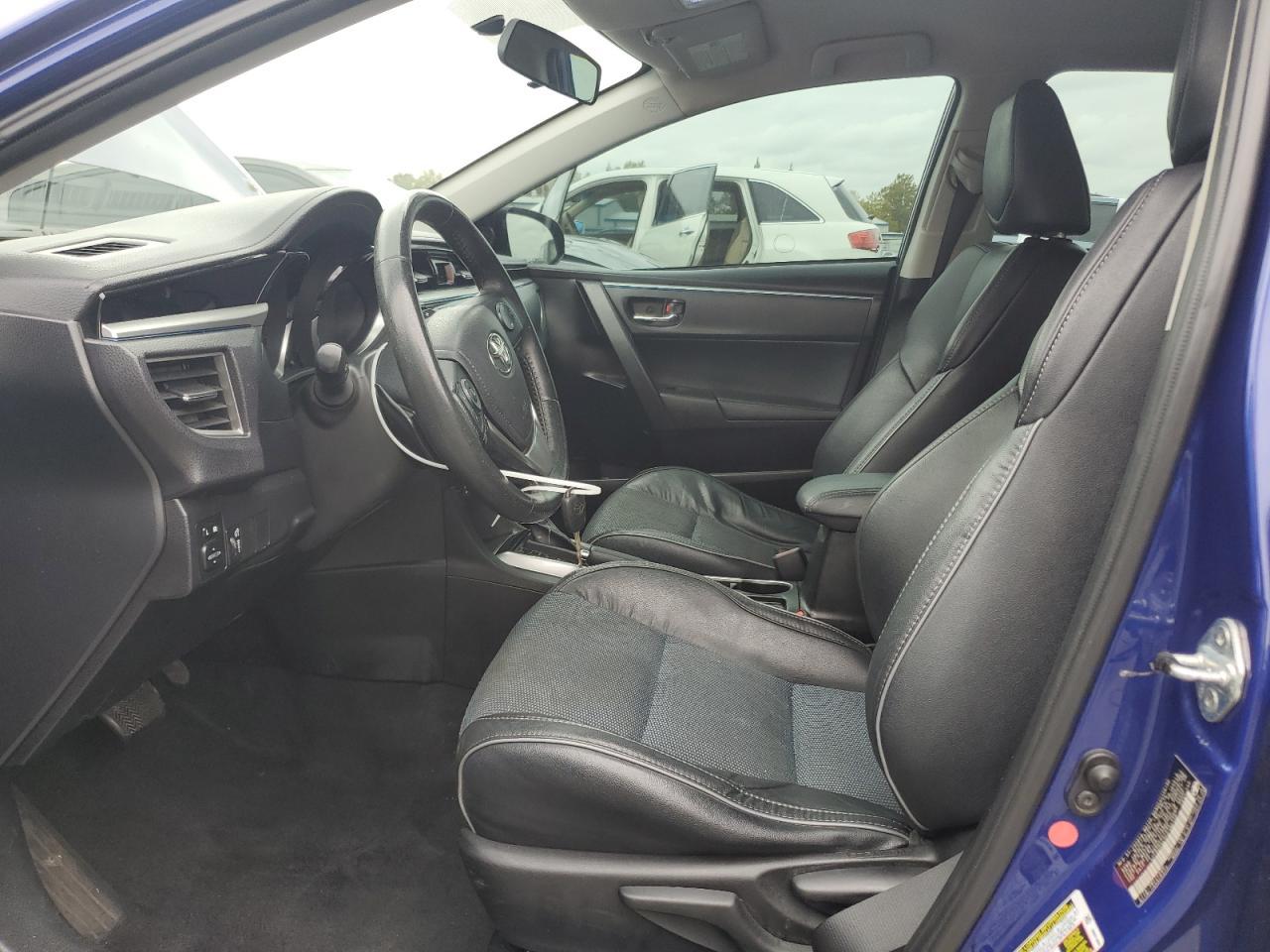 2015 TOYOTA COROLLA