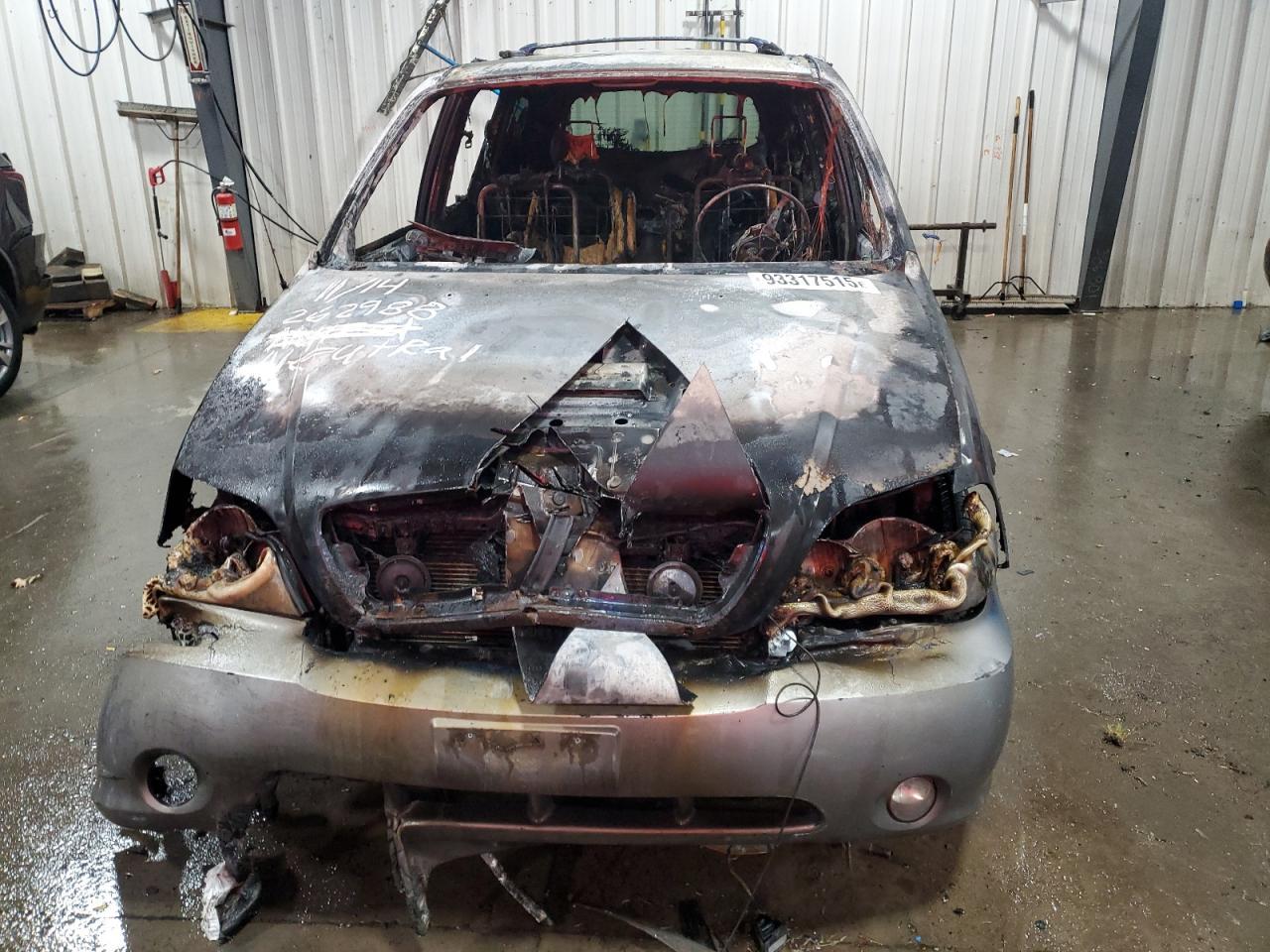 2005 KIA SEDONA