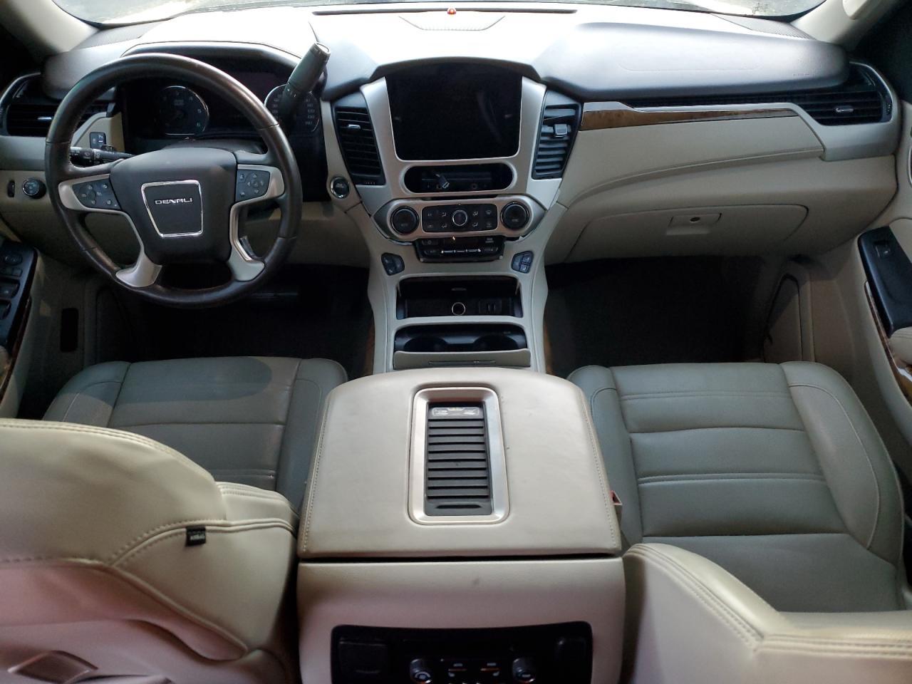 2015 GMC Yukon
