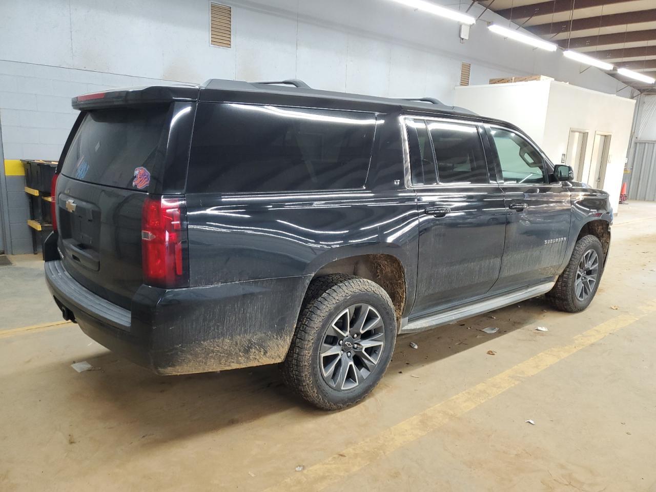 2015 CHEVROLET Suburban