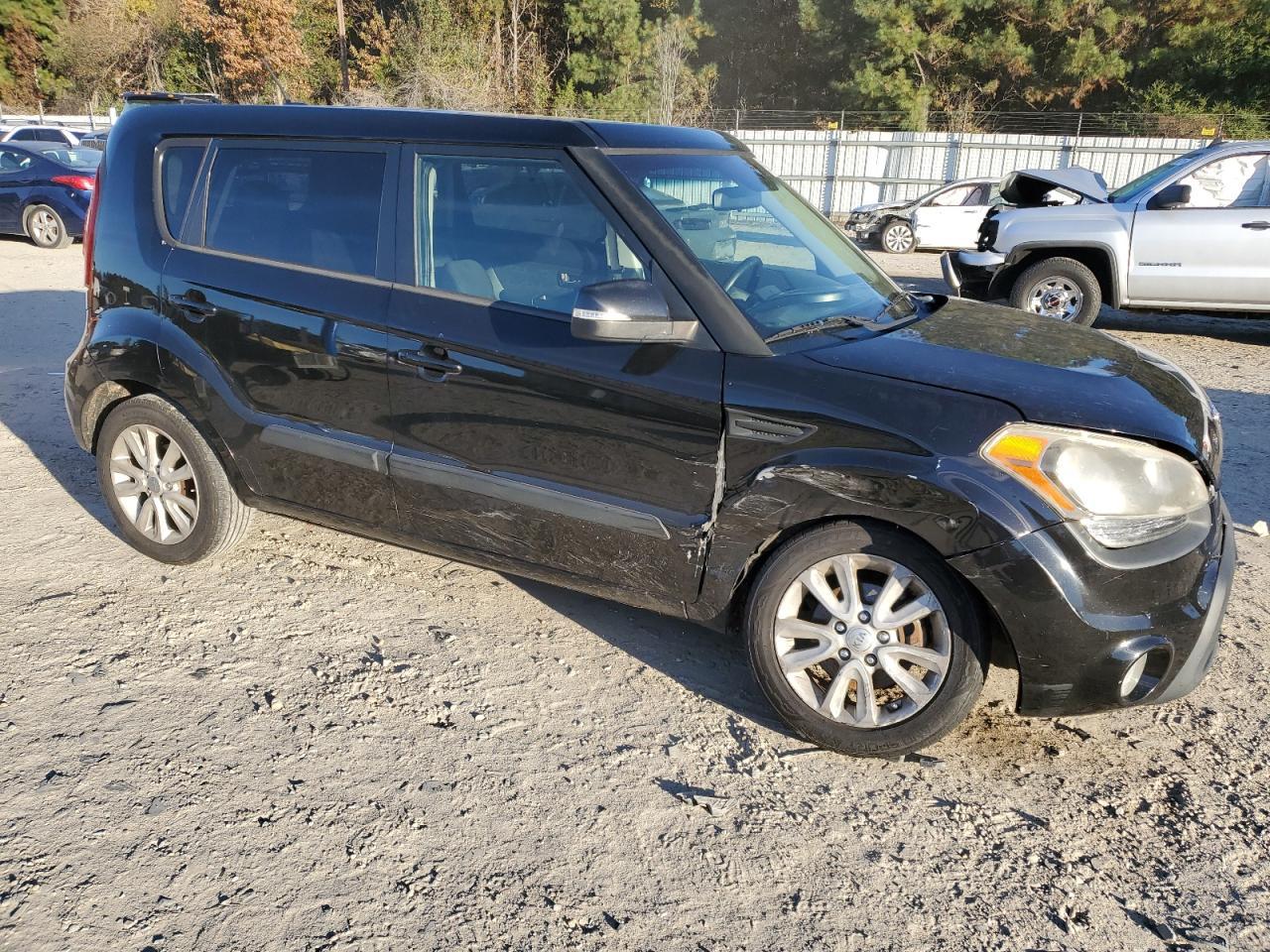 2012 KIA SOUL