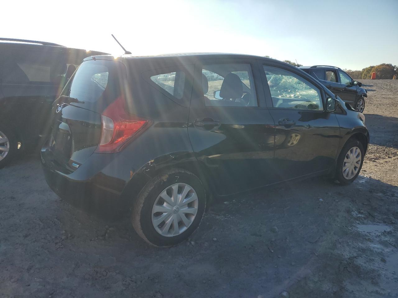 2015 NISSAN Versa Note