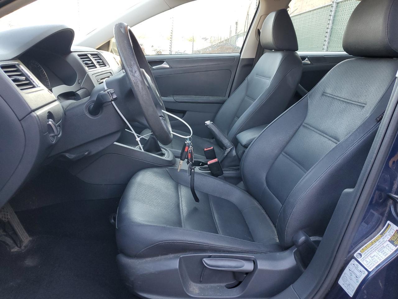 2012 VOLKSWAGEN JETTA