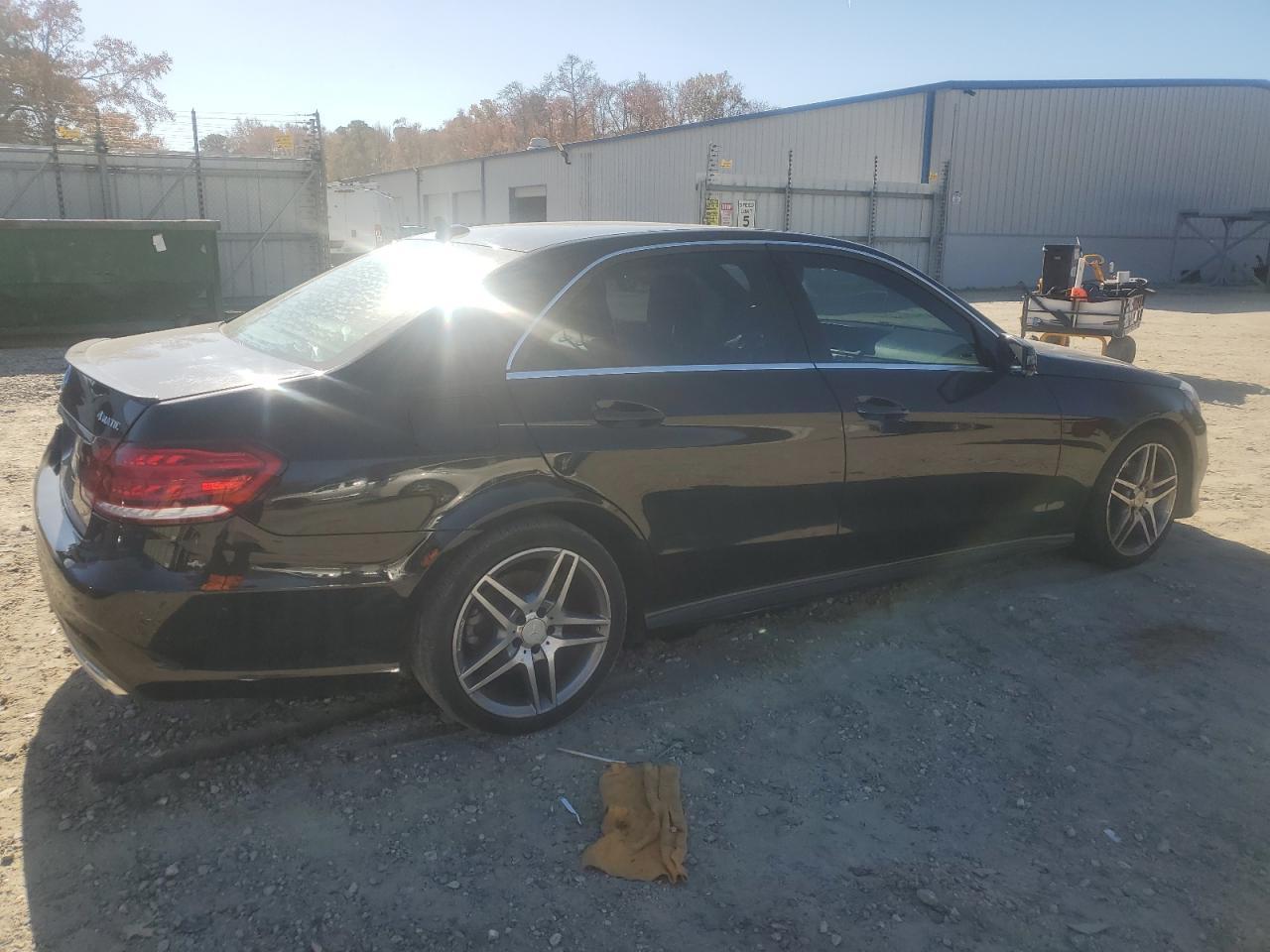 2014 MERCEDES-BENZ E-Class
