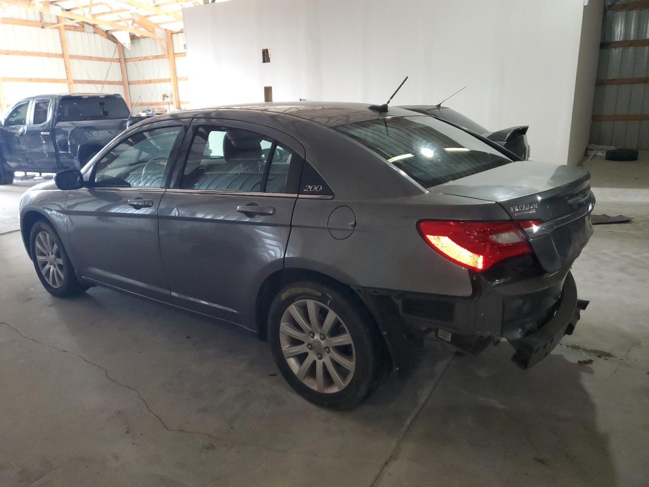 2013 CHRYSLER 200