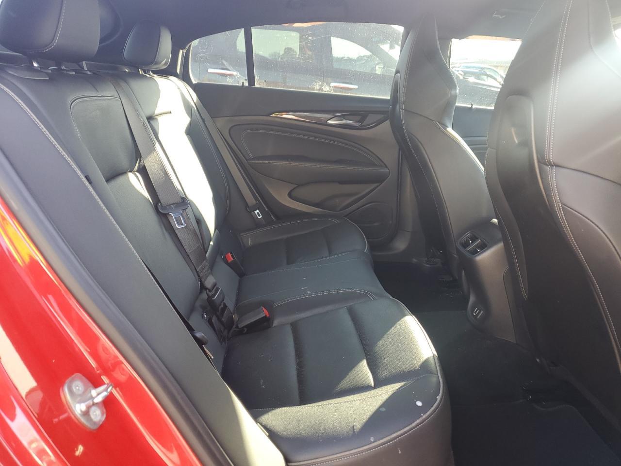 2018 BUICK Regal