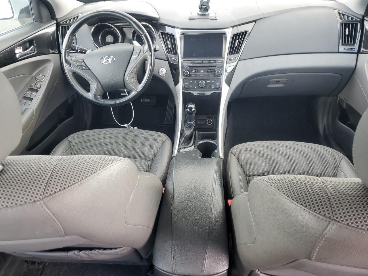 2014 HYUNDAI SONATA