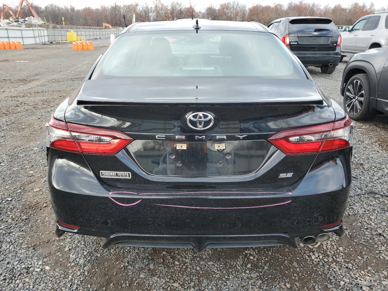 2022 TOYOTA CAMRY