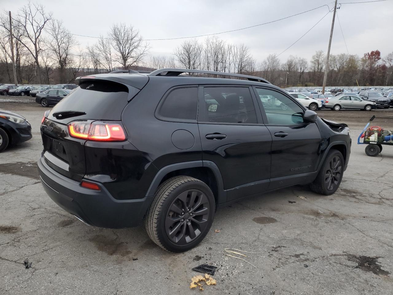 2021 JEEP CHEROKEE