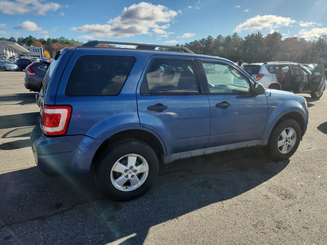 2009 FORD ESCAPE