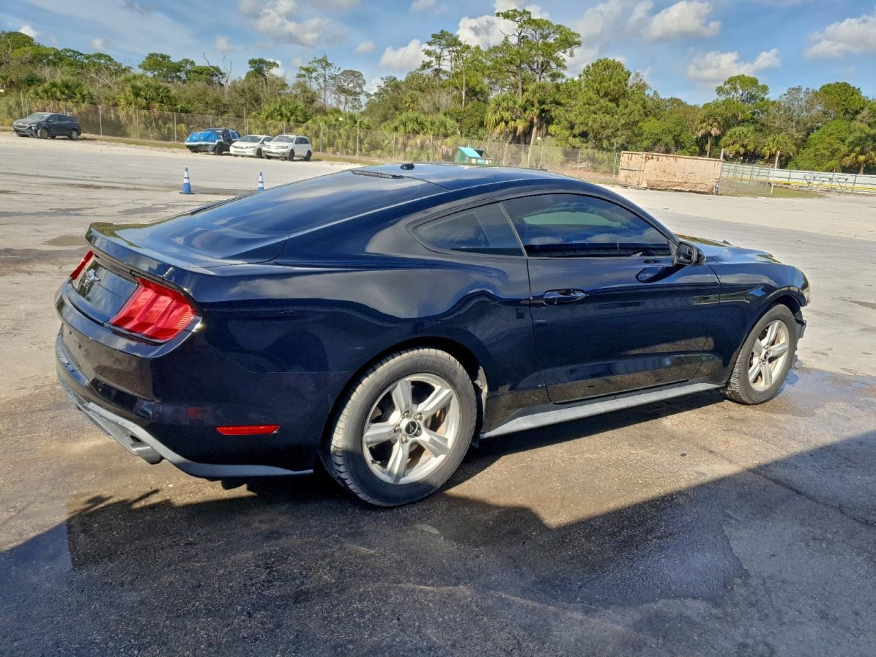 2019 FORD MUSTANG