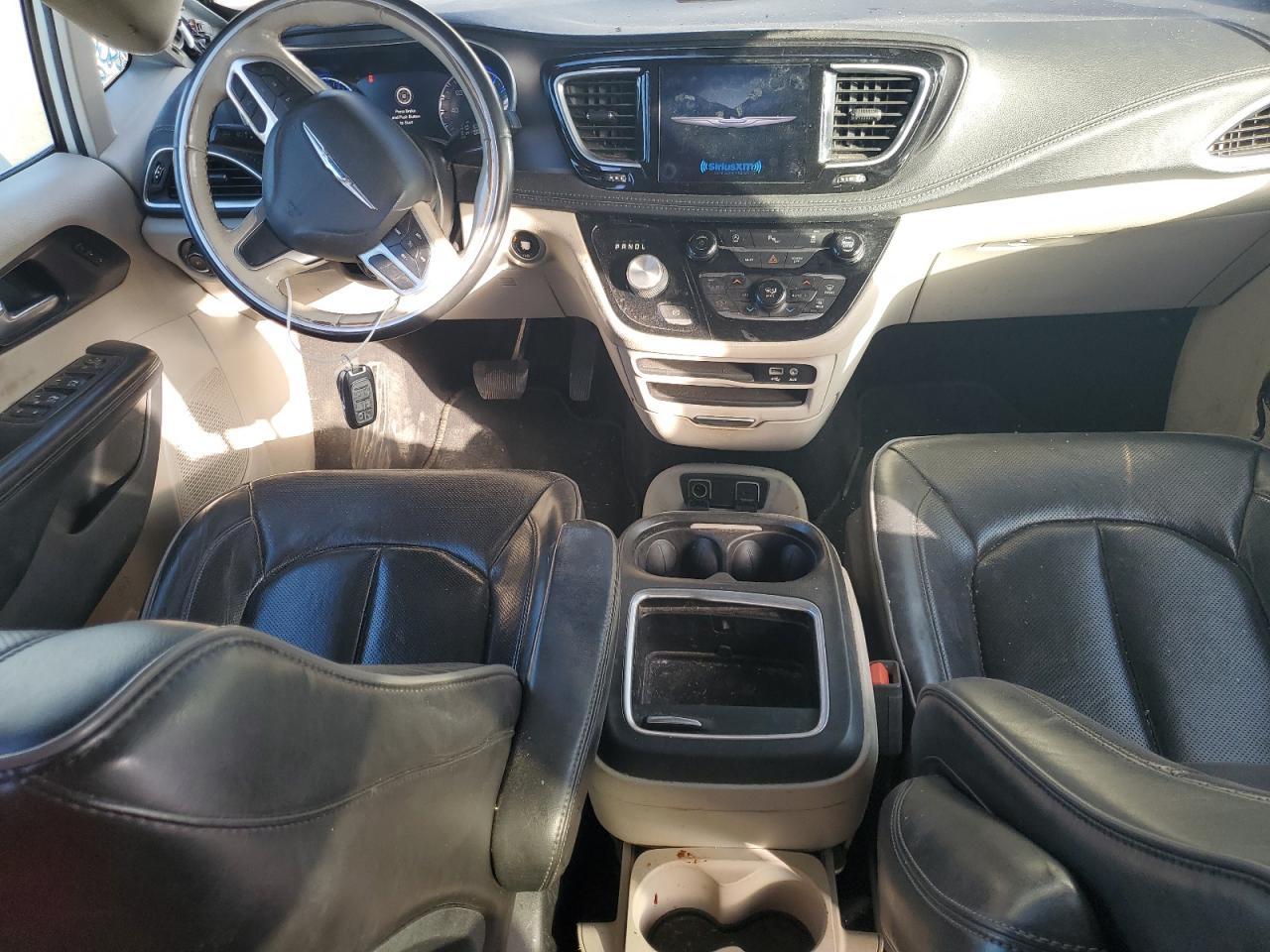 2020 CHRYSLER Pacifica