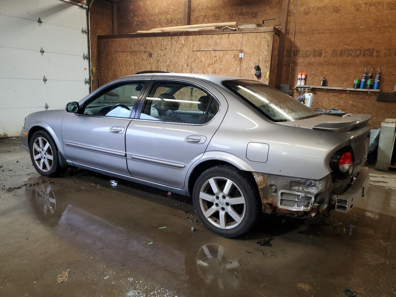 2000 NISSAN Maxima